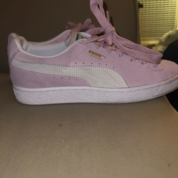 Puma Women's Pink Suede Sneakers - Picture 9 of 16
